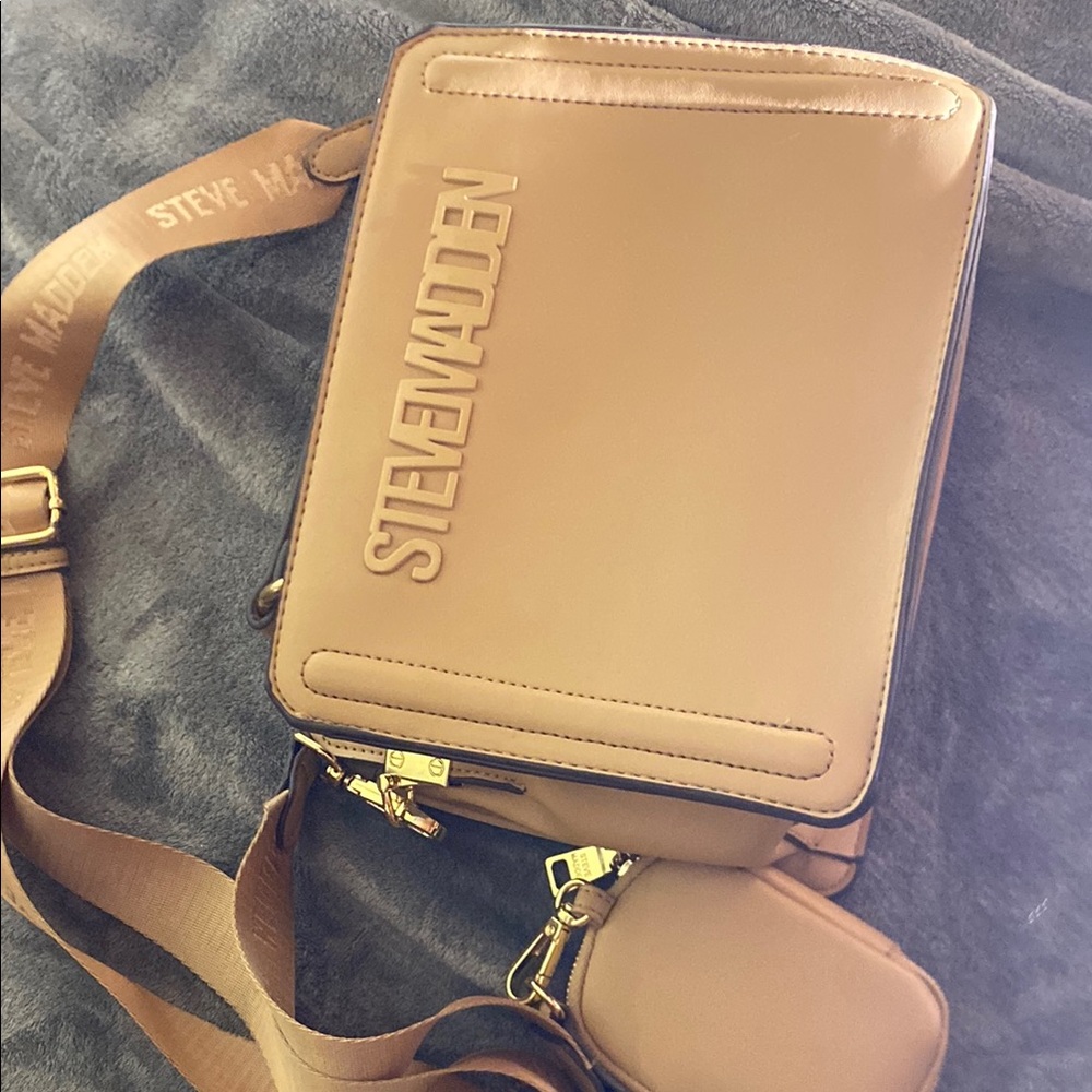 Steve Madden Tan Shoulder Bag